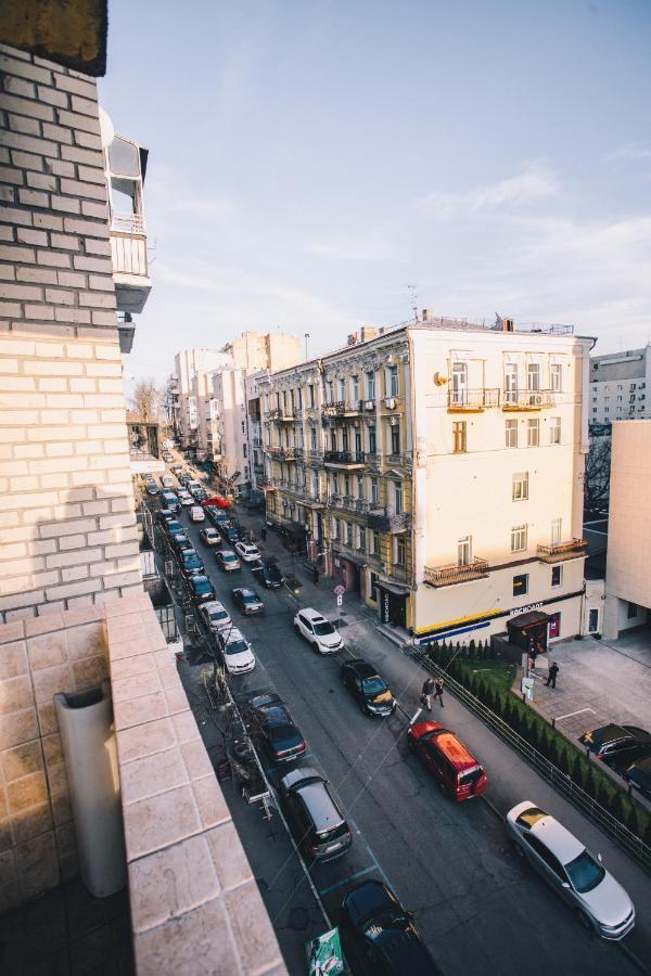 Amazing View Of Maydan! Apartment Kiev Bagian luar foto