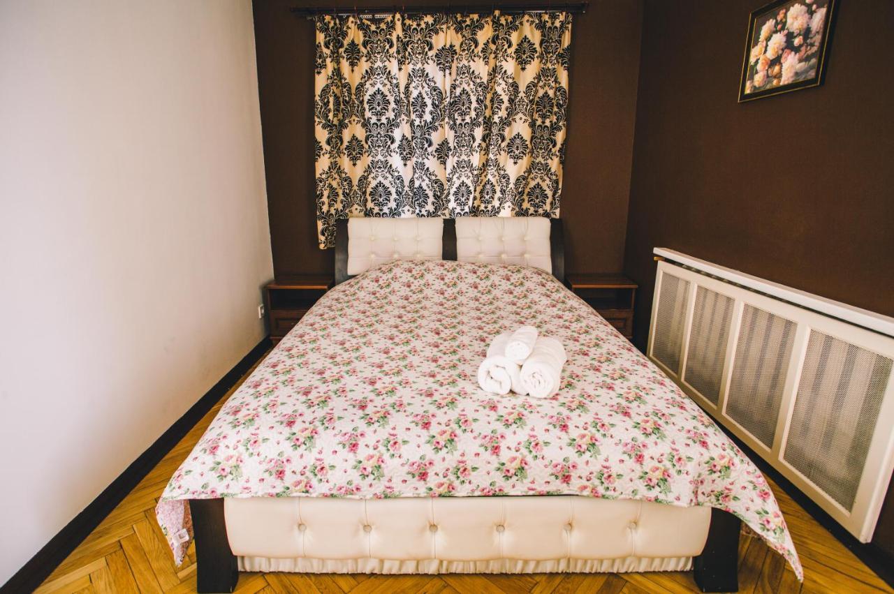 Amazing View Of Maydan! Apartment Kiev Bagian luar foto
